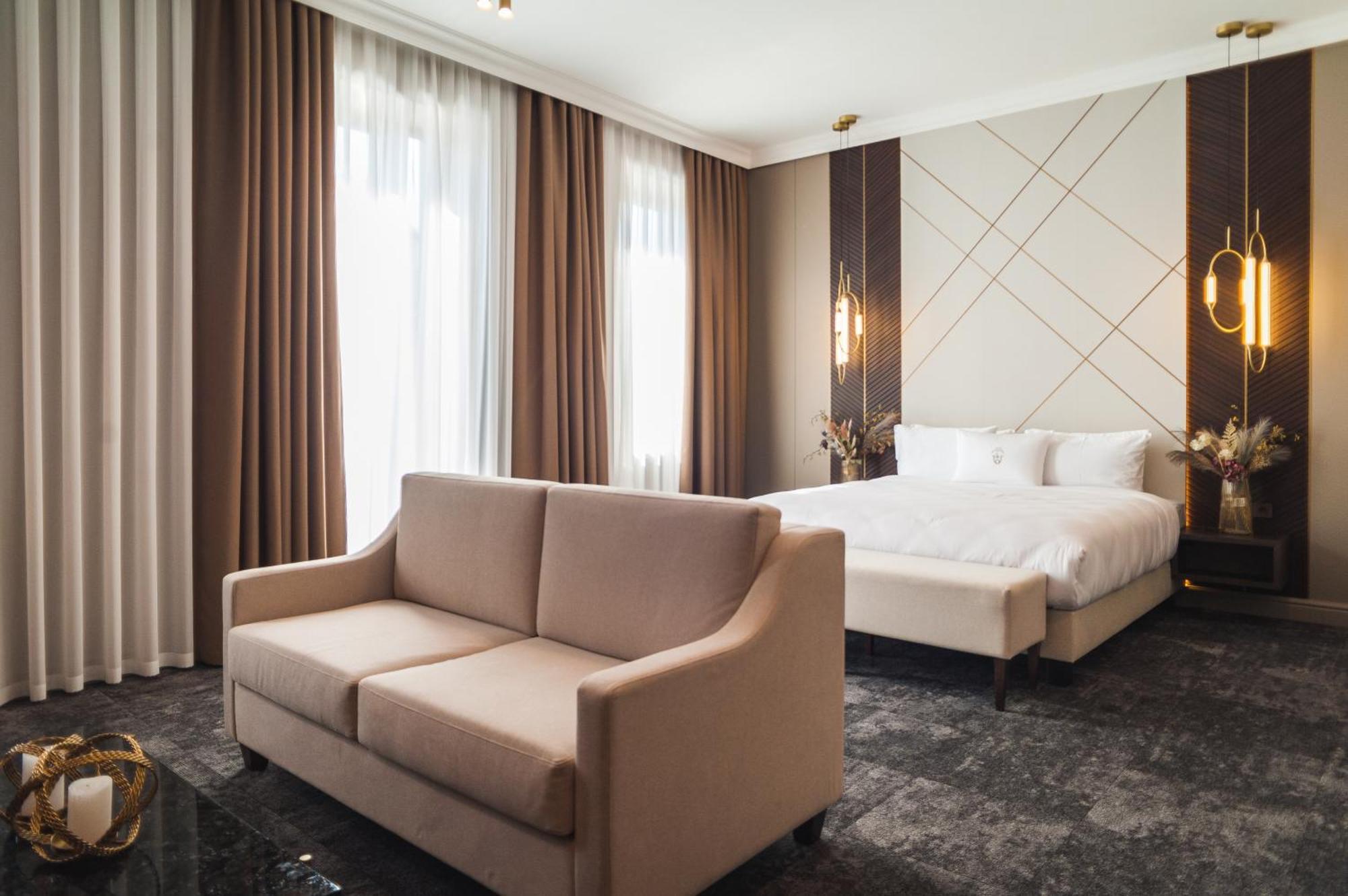 Old Continent Hotel أوزهورود المظهر الخارجي الصورة